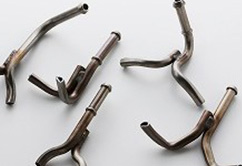 プレス技術を駆使したバルジ加工と曲げ加工で製造した　各種バルジパイプ