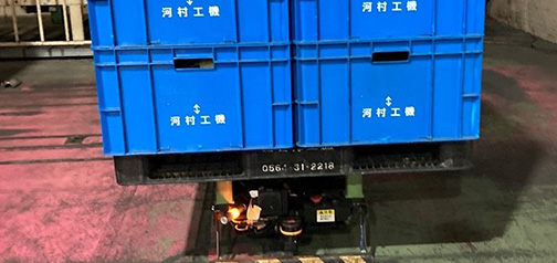 高い生産技術力を証明する自社の社員による産業用ロボットのティーチングやAGVのプログラム