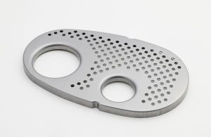 セパレーター用　パンチングプレート（絞り加工・バーリング加工）｜板巻き金属パイプ製造.com