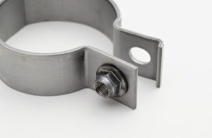 排気システム用 クランプ(ナット付)｜板巻き金属パイプ製造.com
