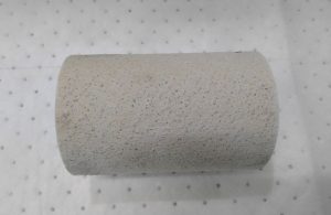 Φ51.5 アウター パンチングパイプ（板巻き加工・グラスウール入り）｜板巻き金属パイプ製造.com