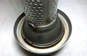 マフラーカッター（意匠性・パンチングパイプ）｜板巻き金属パイプ製造.com