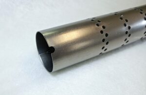 Φ40.7　パンチングパイプ｜板巻き金属パイプ製造.com