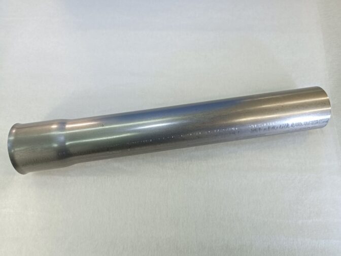 Φ51.5　パンチングパイプ｜板巻き金属パイプ製造.com