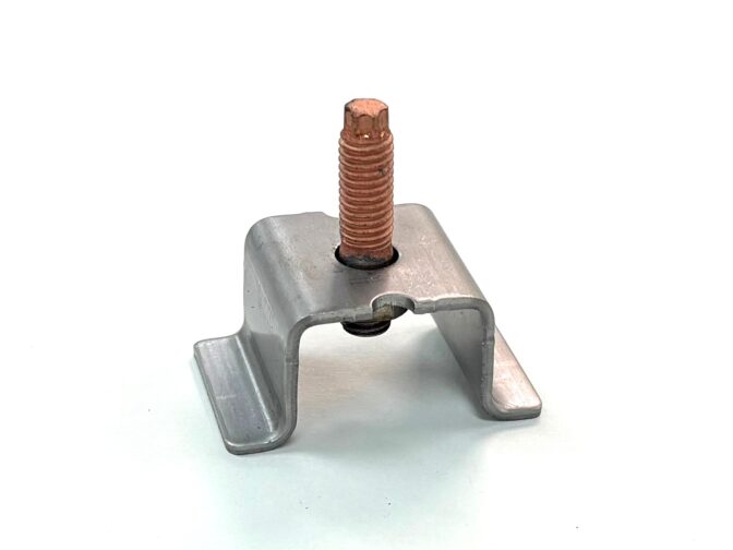 ブラケット+スタッドボルト付け加工｜板巻き金属パイプ製造.com