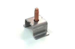 ブラケット+スタッドボルト付け加工｜板巻き金属パイプ製造.com
