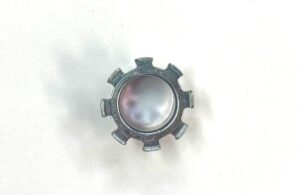 順送(絞り)プレス加工｜板巻き金属パイプ製造.com