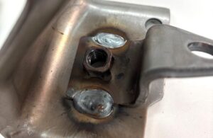 厚板ブラケット溶接加工｜板巻き金属パイプ製造.com