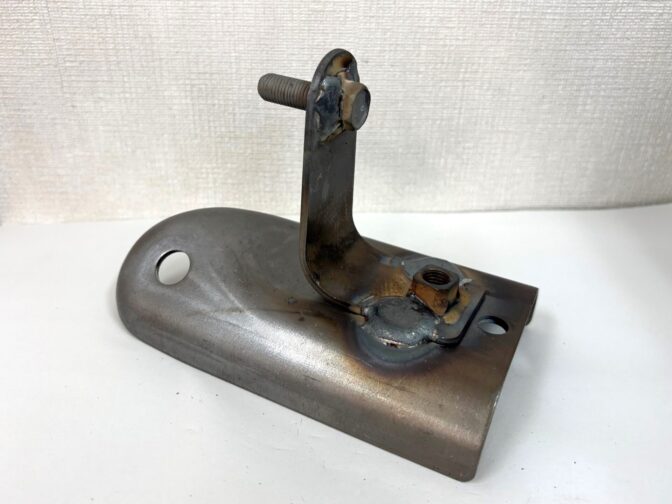 厚板ブラケット溶接加工｜板巻き金属パイプ製造.com